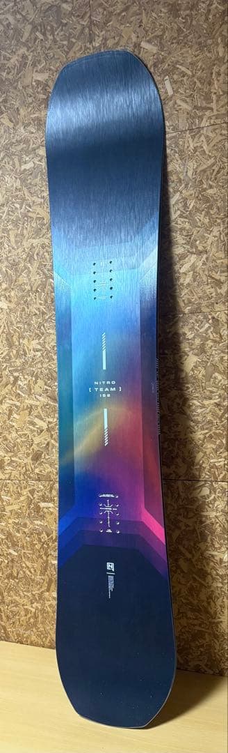 年末までのお値下げ　メンズ スノーボード 板 152cm NITRO TEAM