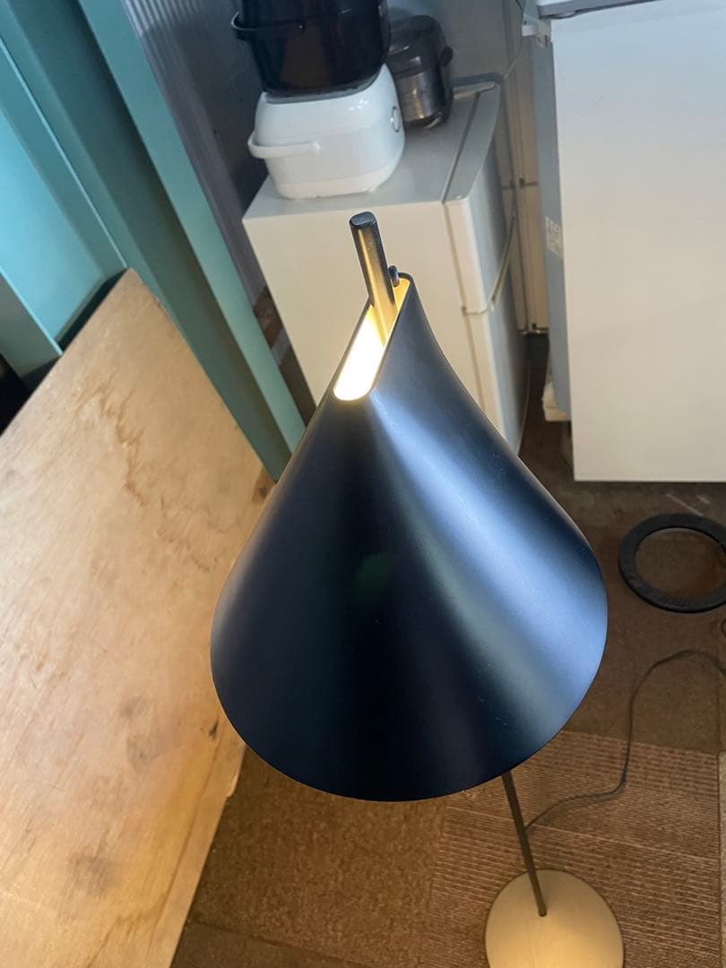 Louis Poulsen ルイスポールセンyuh フロアライト