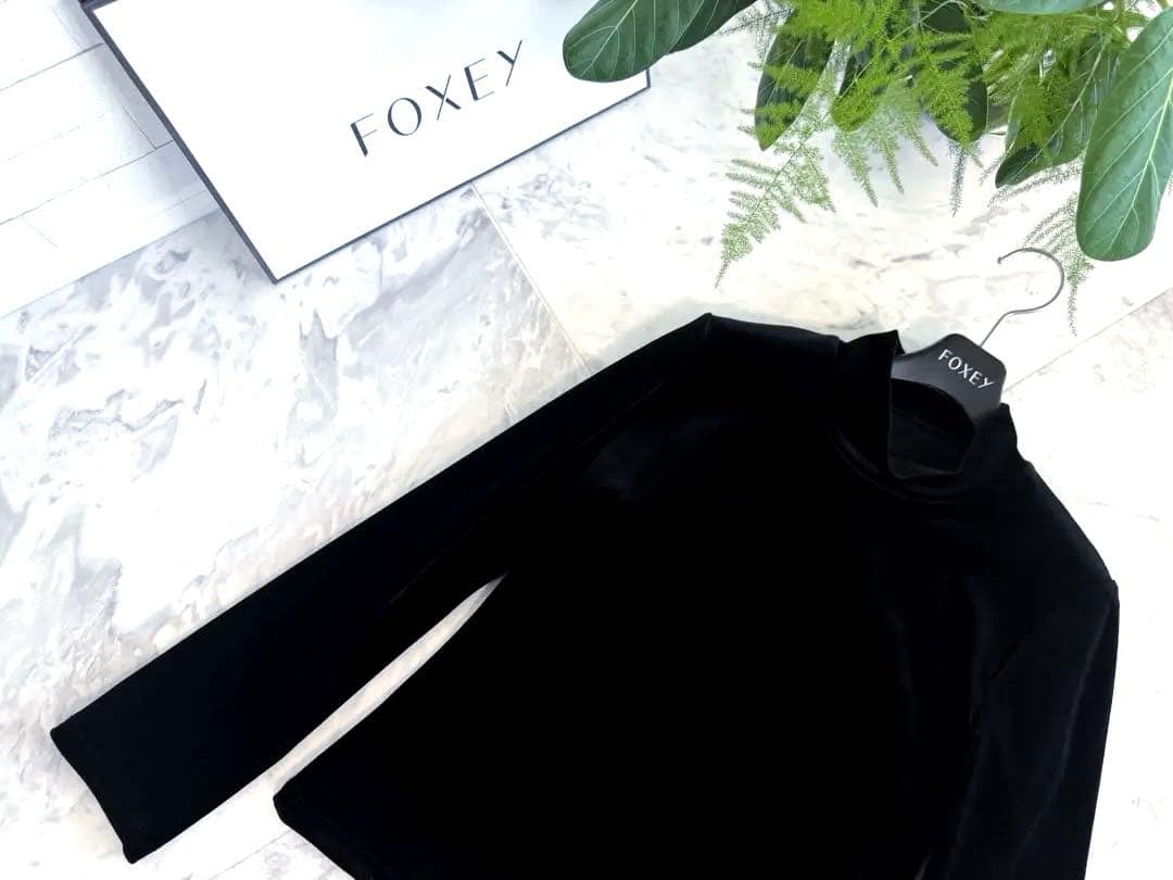 美品★FOXEY/フォクシーベロアトップ ベルブラック 38