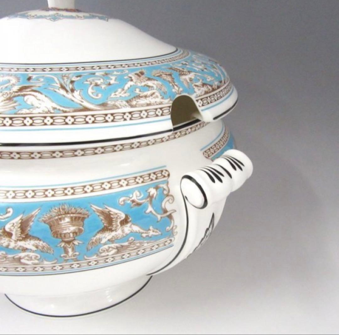 ウェッジウッド　フロレンティーンターコイズ　スープチューリン