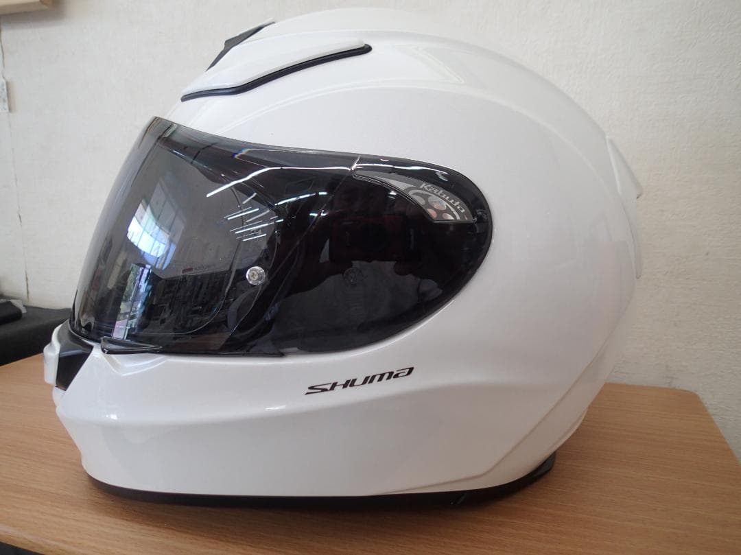 Kabuto フルフェイスヘルメット シューマ　パールホワイト Mサイズ