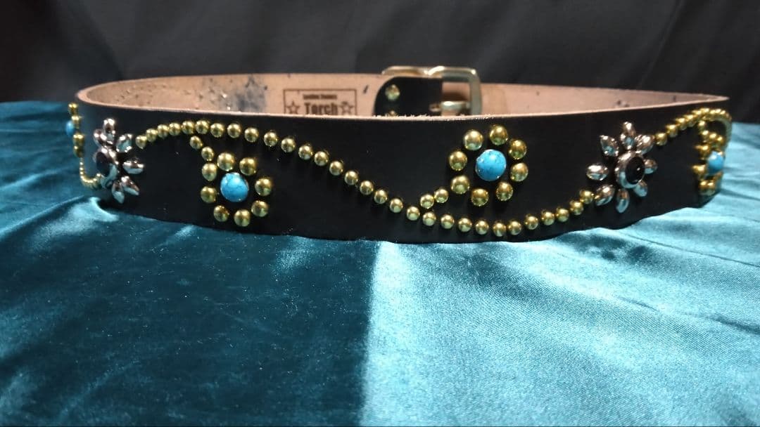 たやうトラッカーウォレットベンズレザーツタ＆フラワータイプB、キ－ホルダー