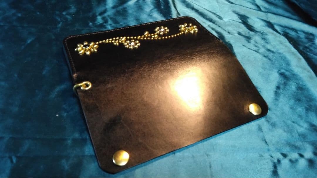 たやうトラッカーウォレットベンズレザーツタ＆フラワータイプB、キ－ホルダー