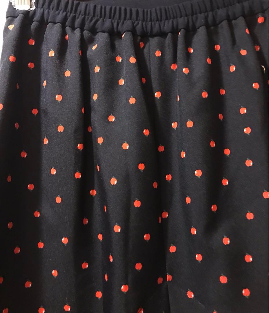 ミュベール いちご柄　（値下げ依頼）