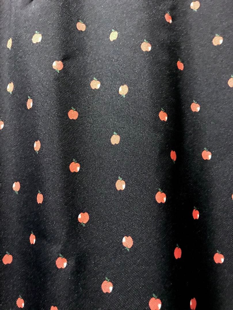 ミュベール いちご柄　（値下げ依頼）