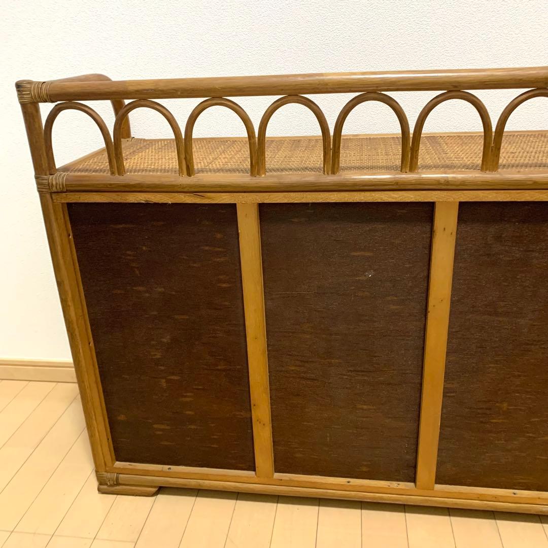 ラタン 籐家具 サイドボードチェスト 4段 ヴィンテージ ガラス扉
