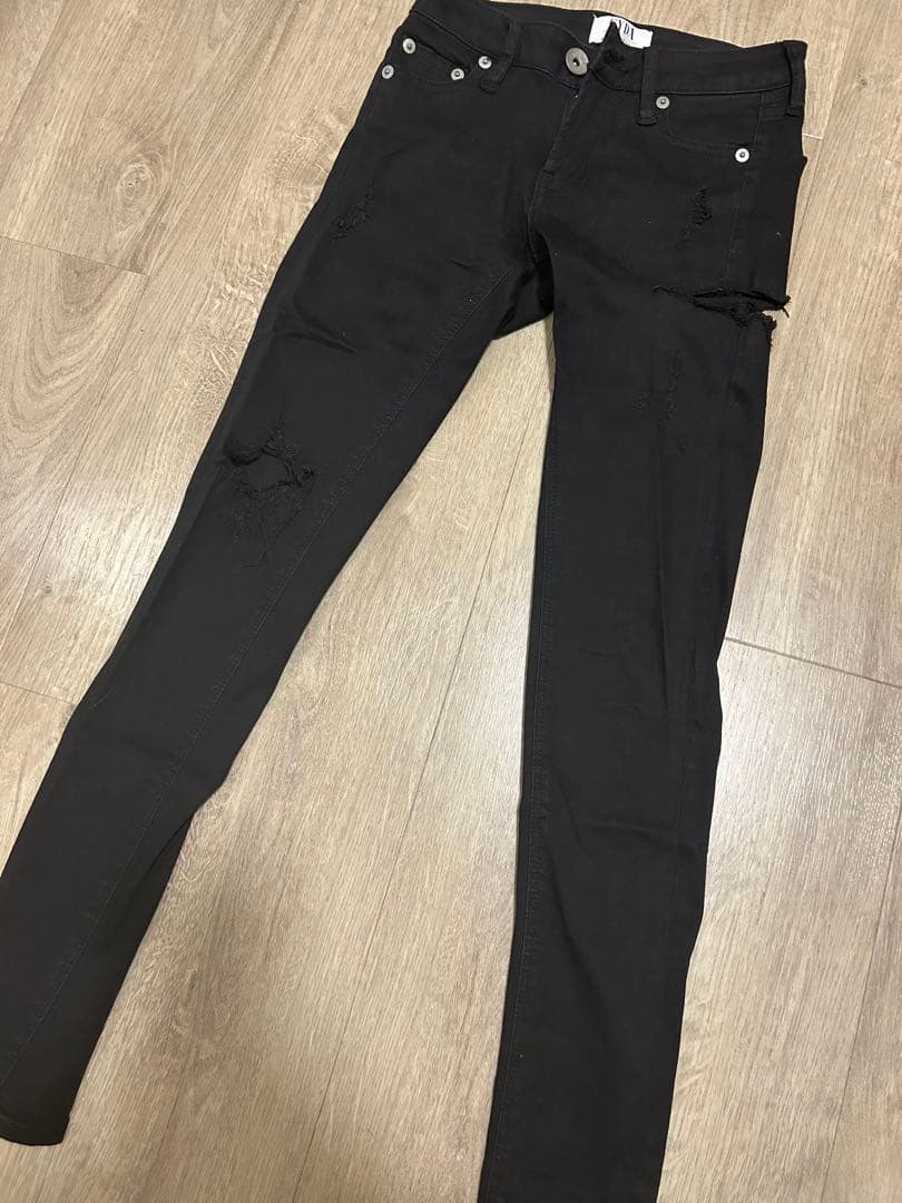 GYDAジェイダブラック スキニーデニム ダメージ