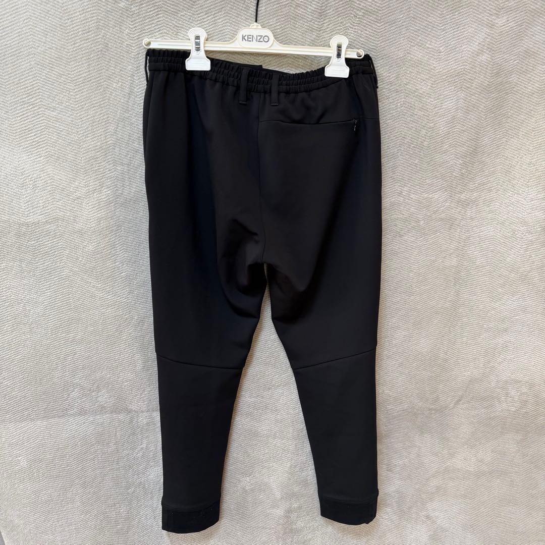 美品AOURE アウール VECCHIO ヴェッキオトラックパンツ　ブラックM