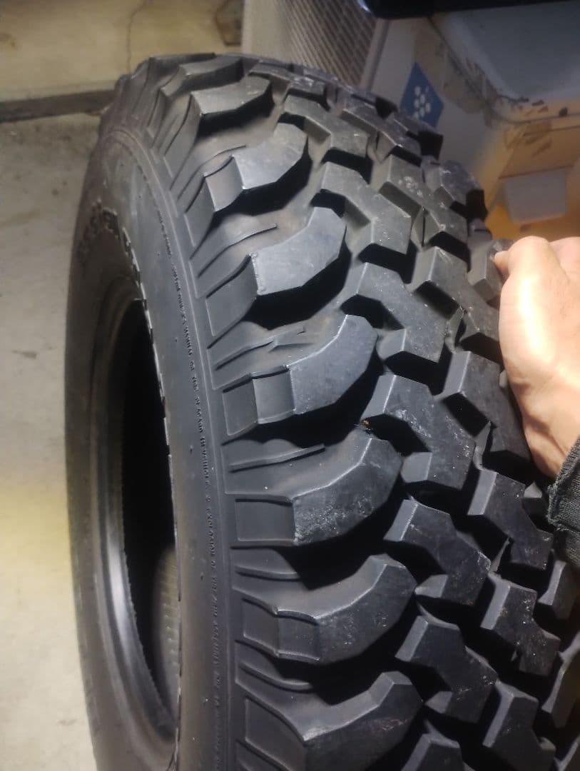 さわやか BFGoodrich Mud-Terrain 235/85R16