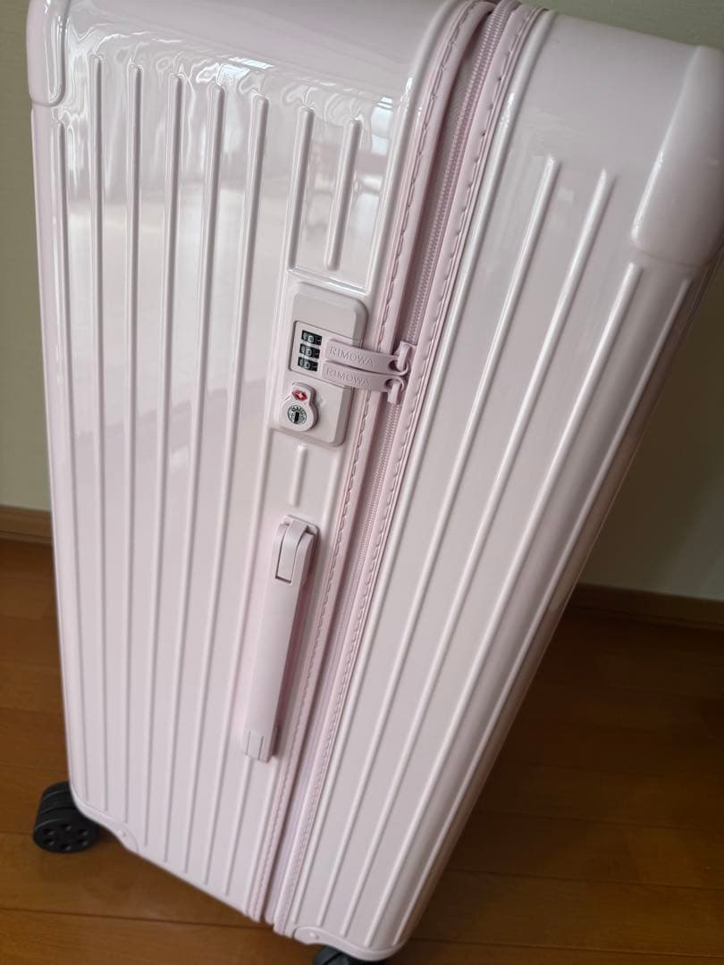 【うさぎ】　新品　リモワ　バレリーナピンク　トランクプラス