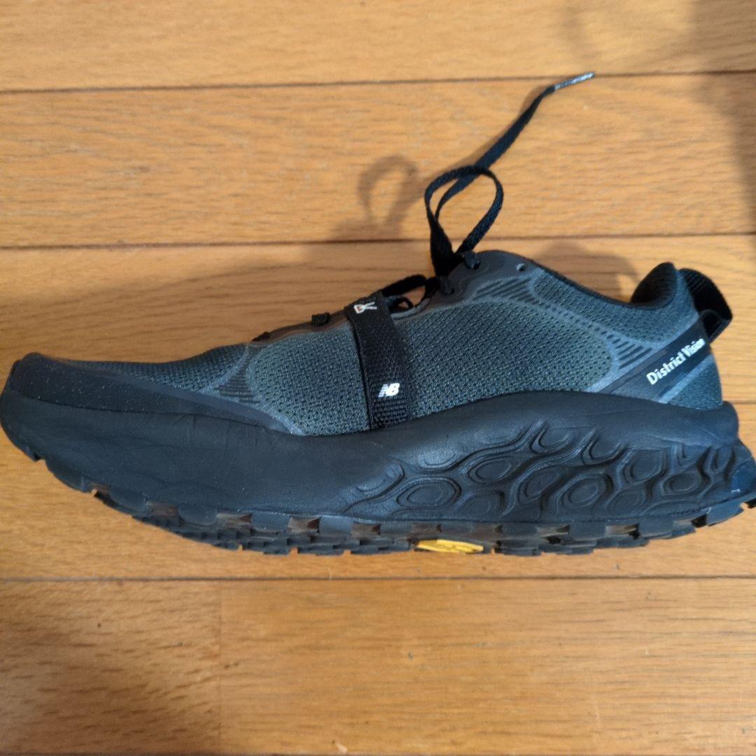 New Balance ブラック スニーカー メンズ