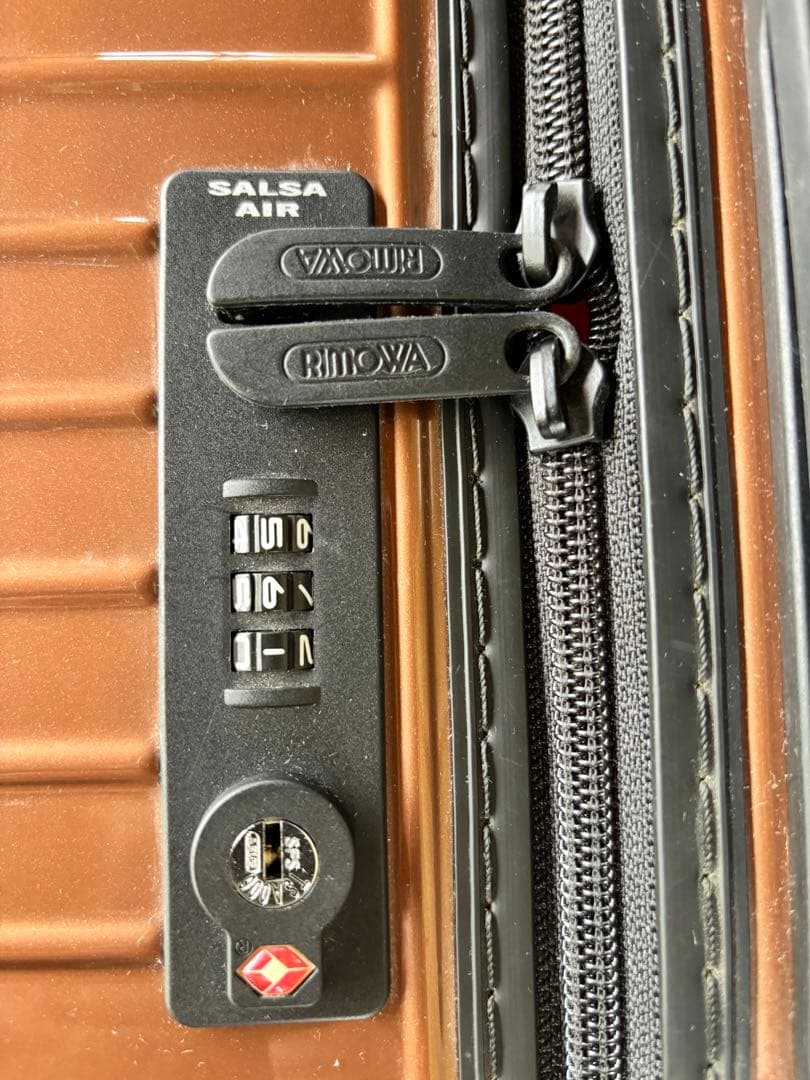 リモワ　サルサエアー　84L 4輪 スーツケース