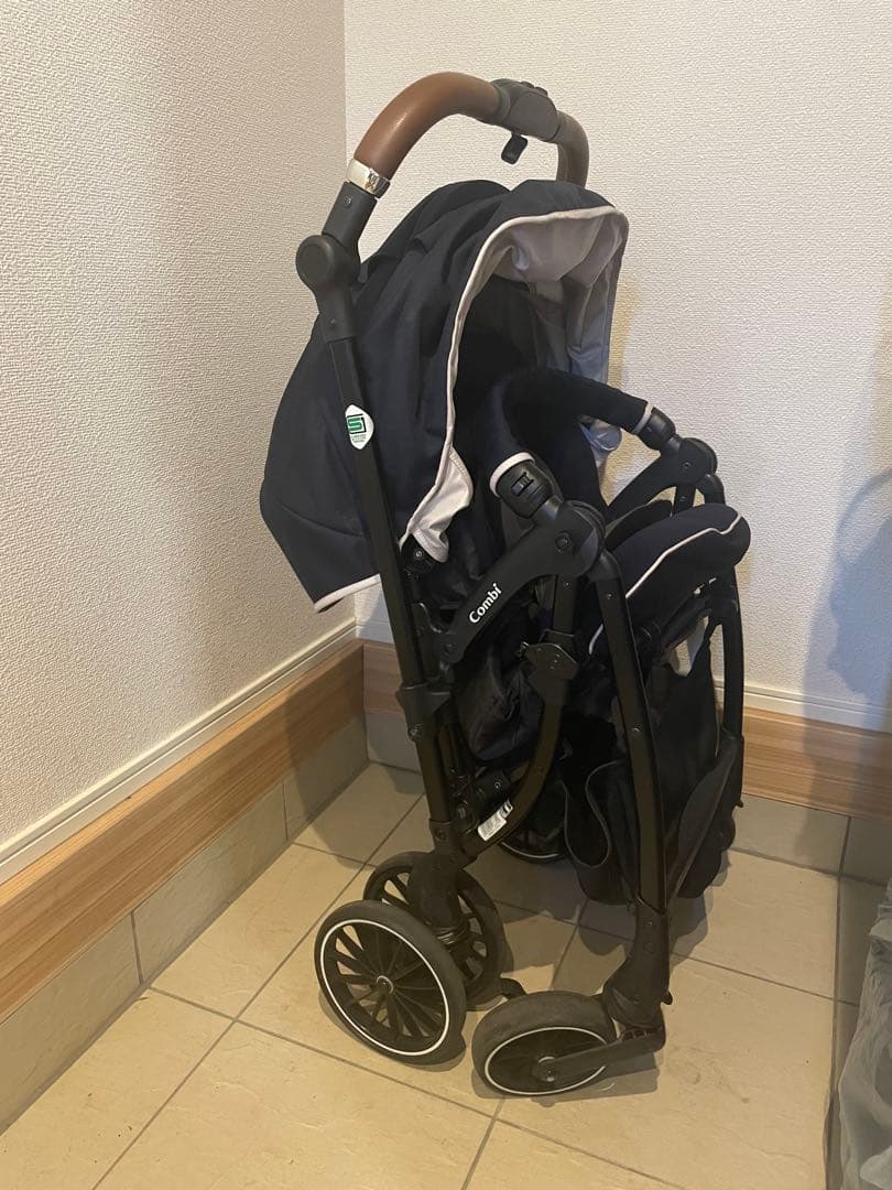 Combi ベビーカー スゴカルスイッチ クリアネイビー