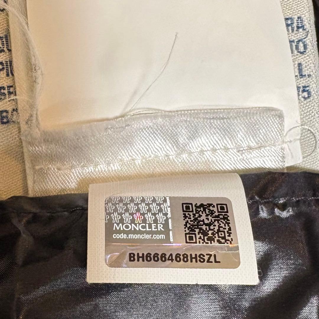 レディース　モンクレール　ダウンジャケット　ダウン　ジャケット　フード　紺色　S