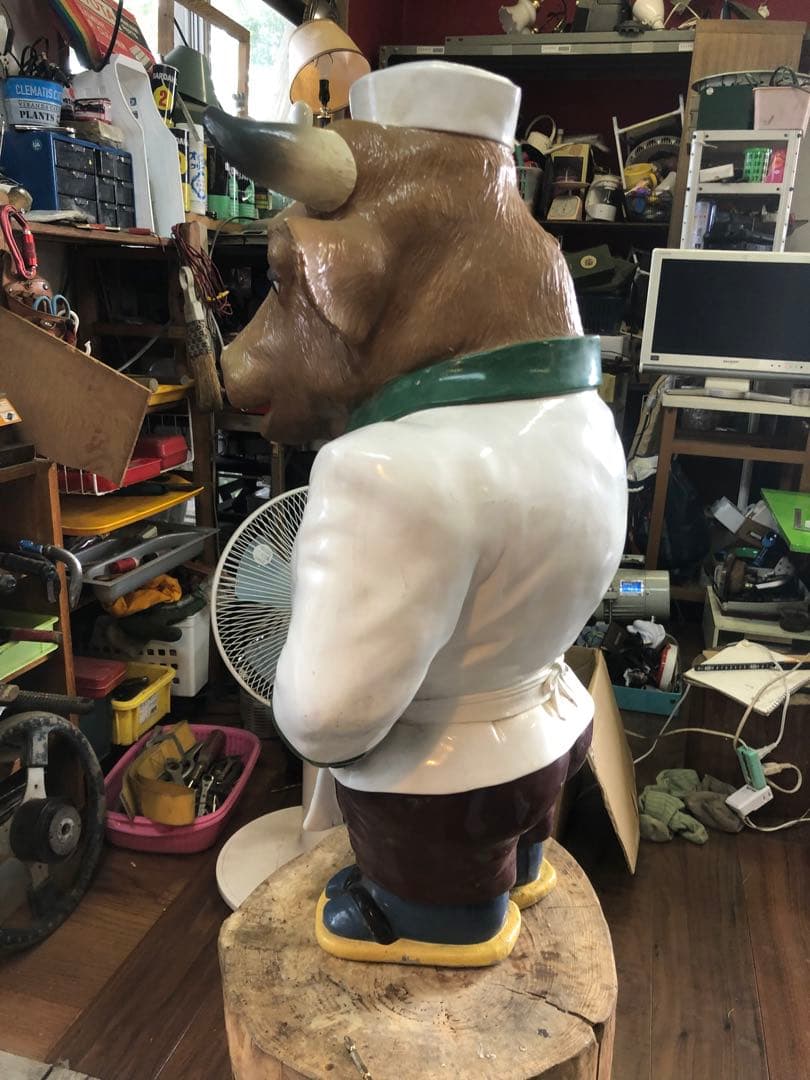 FRP うし オブジェ 店舗什器 看板 人形 焼き肉 肉屋 レストラン 飲食店