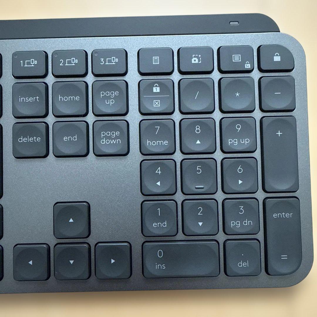 未使用に近い　ロジクール　MX KEYS S 日本語配列　フルサイズ