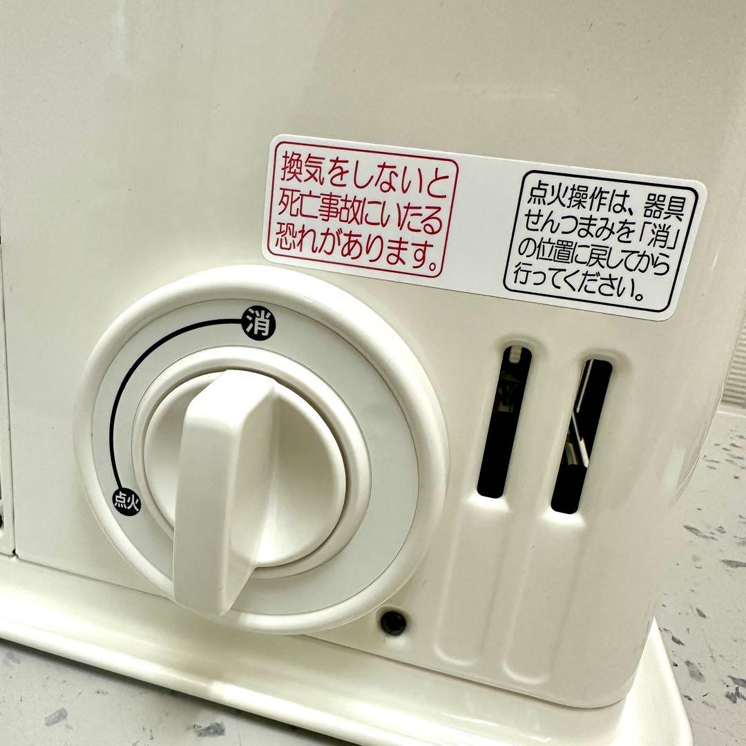 美品 Iwatani カセット ガスストーブ CB-STV-DKD イワタニ