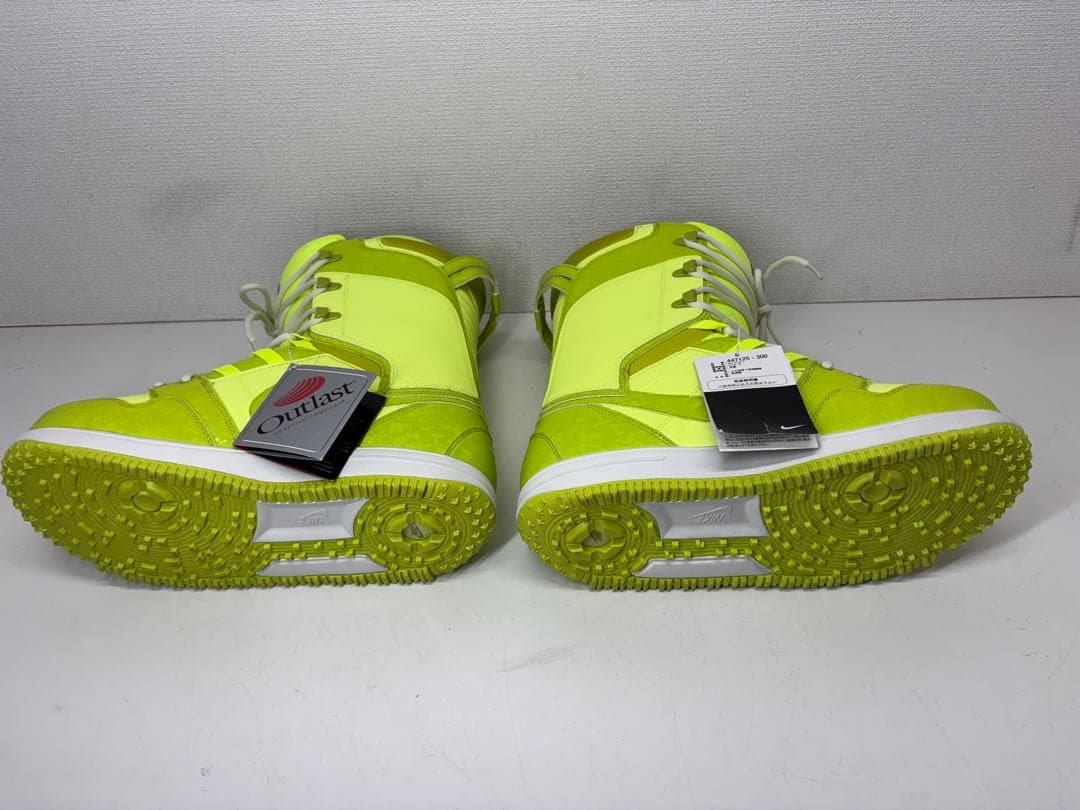 未使用 希少 NIKE VAPEN ナイキ スノーボード ブーツ 28.5cm
