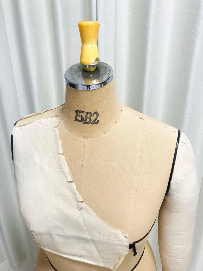 東京キイヤ　トルソー　15B2 MITSUBISHI マネキン