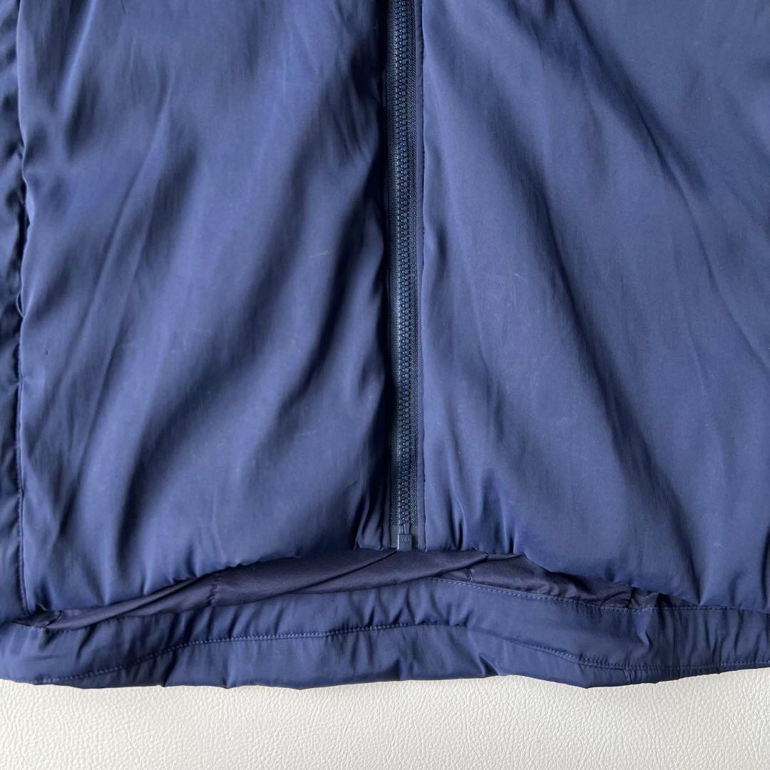 4933 アークテリクス　プロトンLTフーディ　パーカー 中綿ジャケット　M 紺