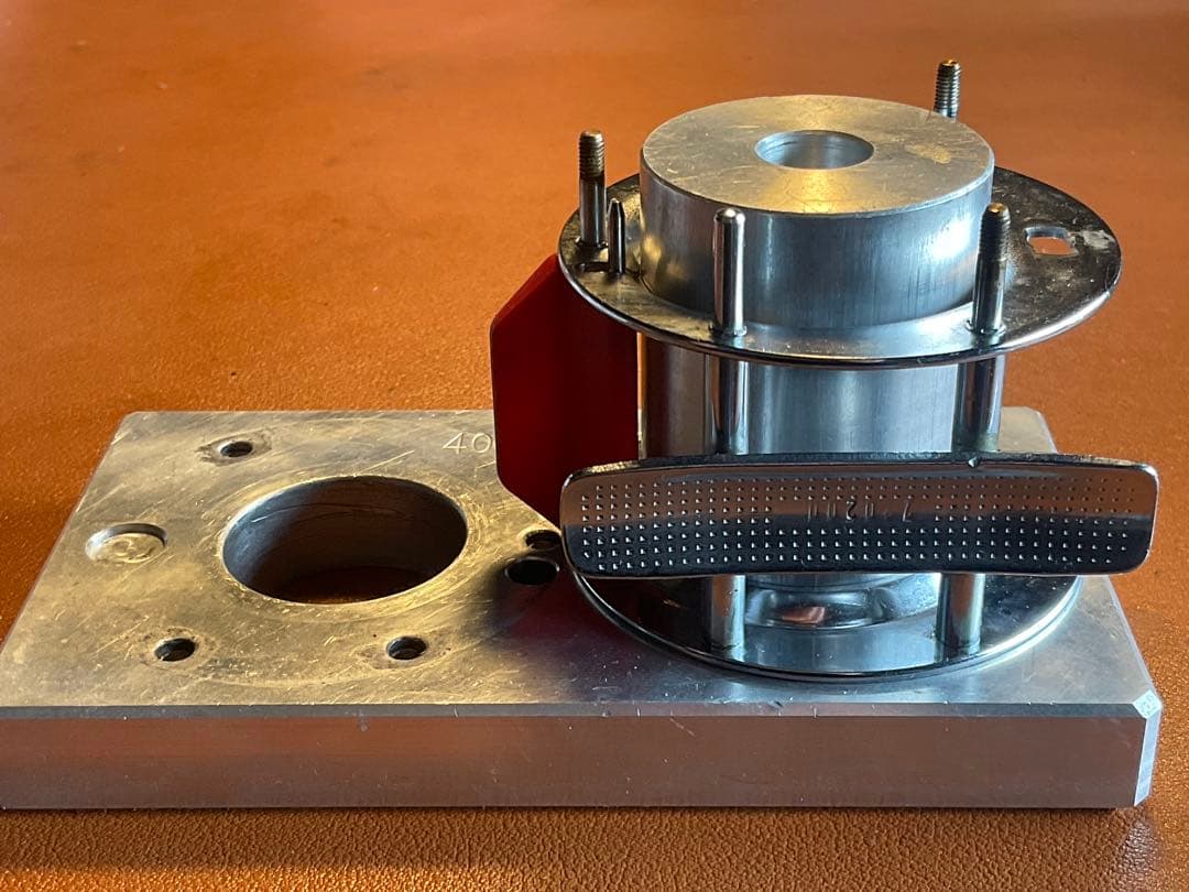 ABU アンバサダー 5600C メンテ済 フレーム修正済