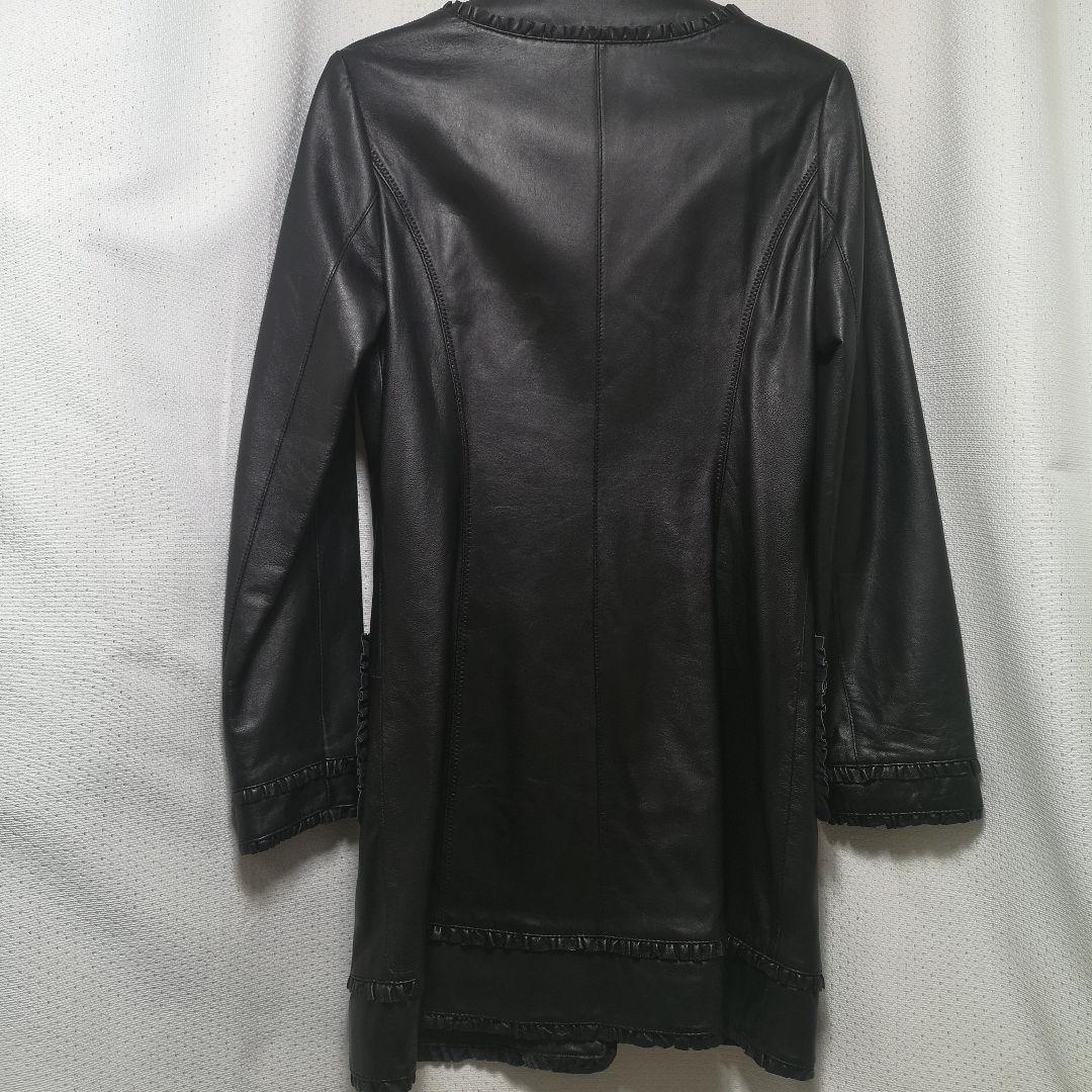 美品　MERION　柔らかい羊革フリルロングコート　ブラック