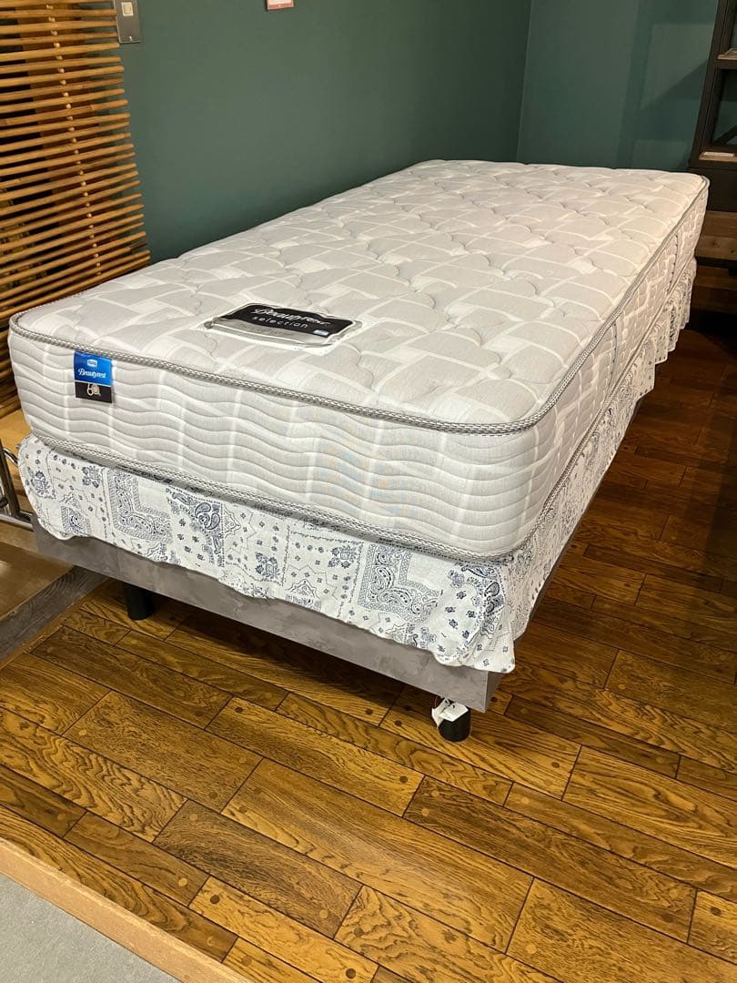 Beautyrest Twin collectionシングルマットレス　　展示品
