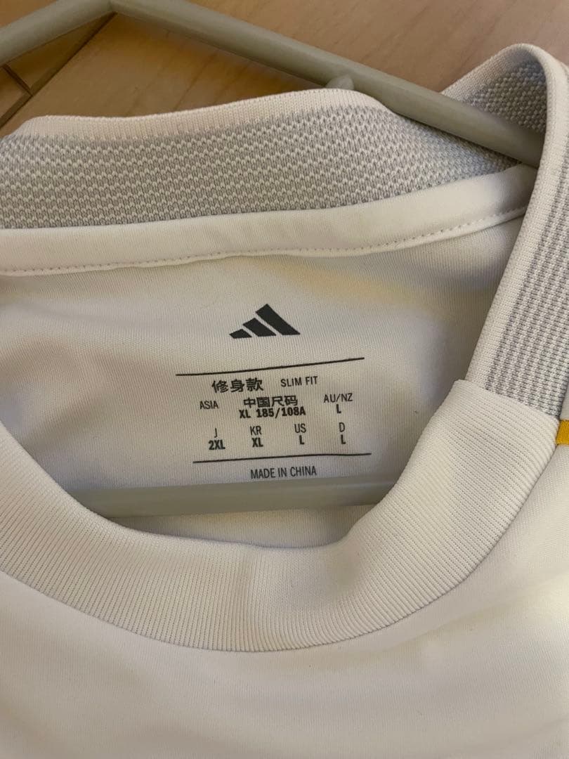 25-26 レアル・マドリード　ホーム　長袖 ユニフォーム