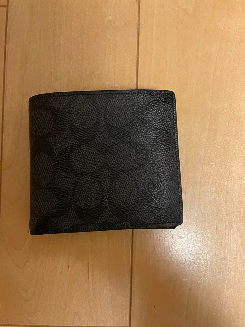 COACH ブラックレザー 二つ折り財布 袋付き