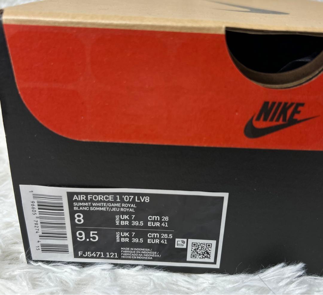 【新品箱付き】NIKE AIR FORCE 1 '07 LV8 26cm