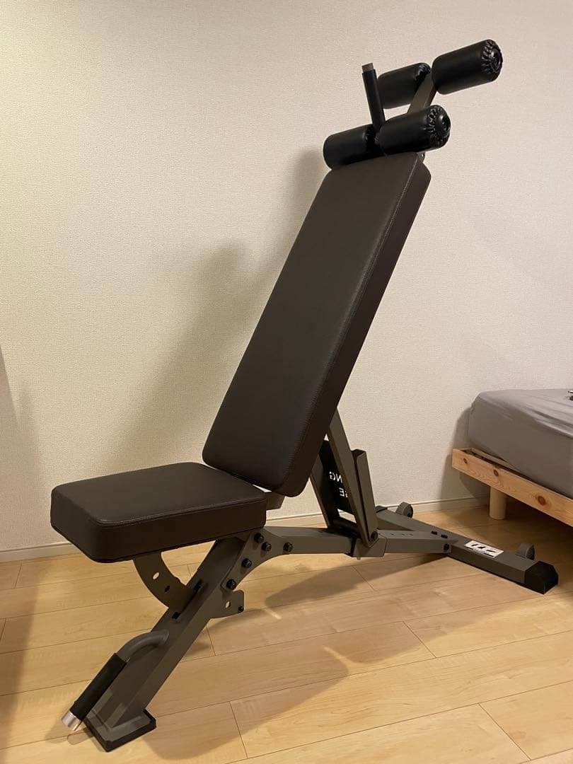 【目立った傷や汚れなし】腹筋•背筋対応トレーニングベンチ