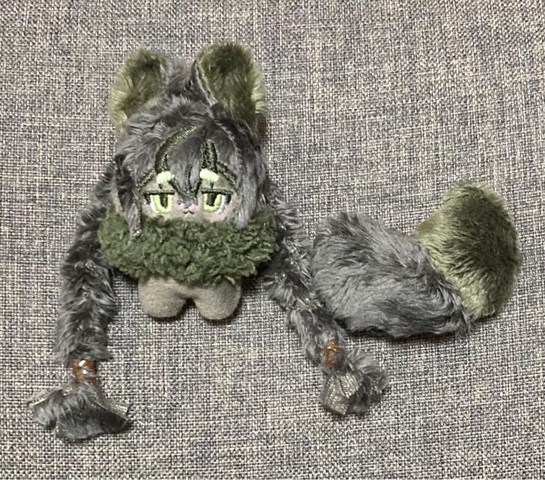 自作ぬいぐるみ・濃い肌色の女の子