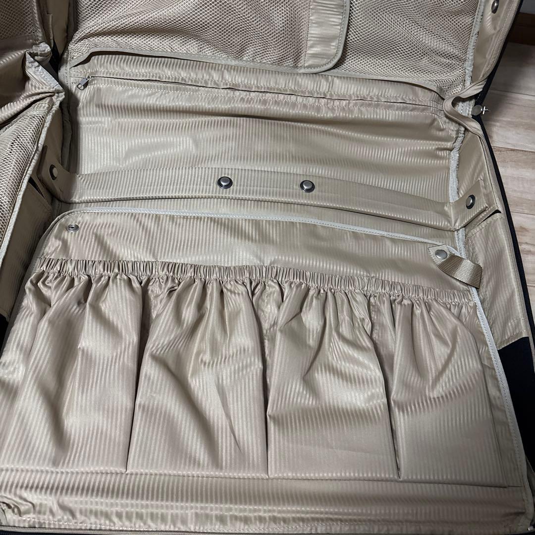 JAL ガーメントケース　スーツケース　2輪　未使用　最安値