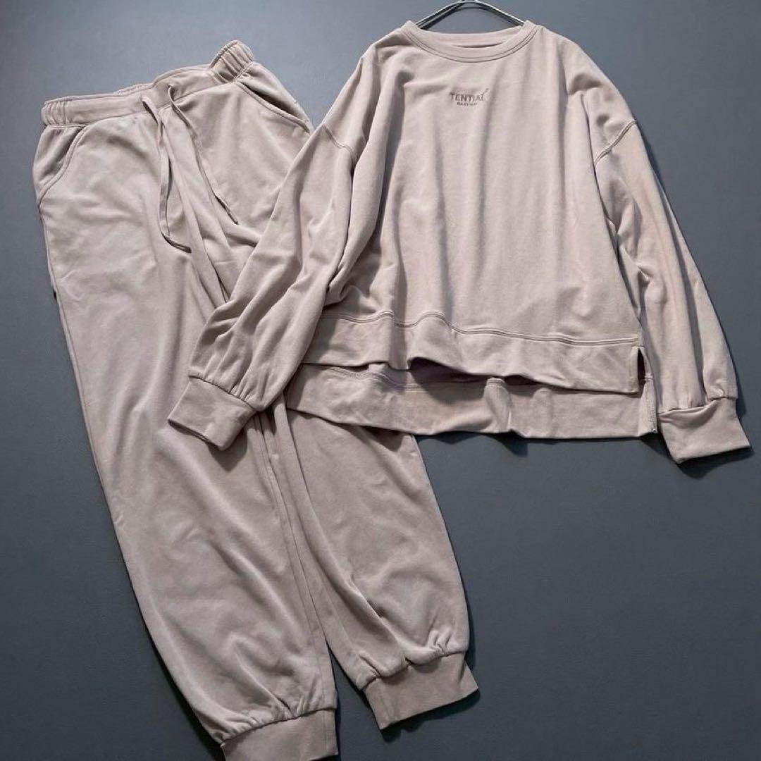 ま*る様 【大人気】 TENTIAL　BAKUNE リカバリーウェア 上下セット