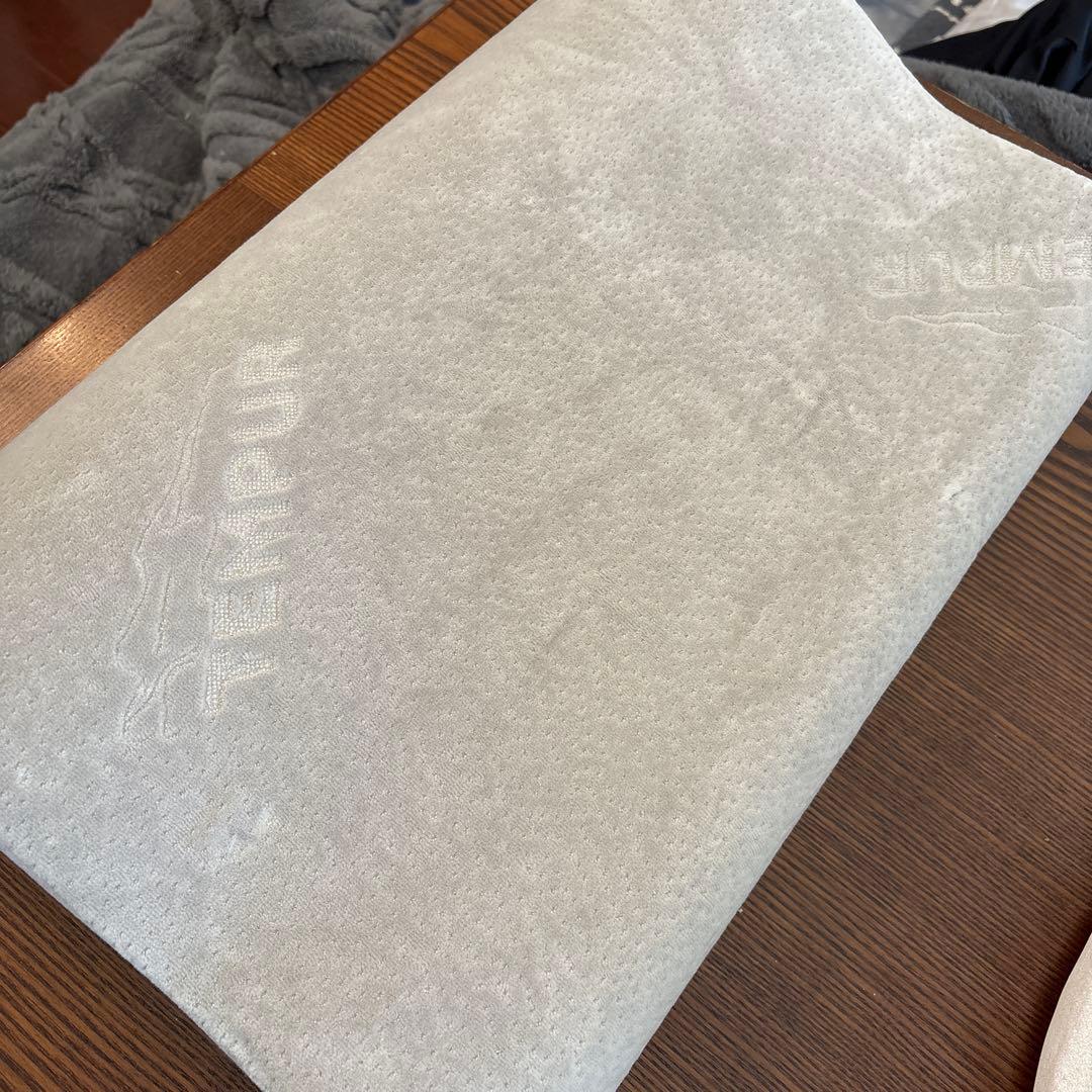 TEMPUR メモリーフォーム枕 グレー
