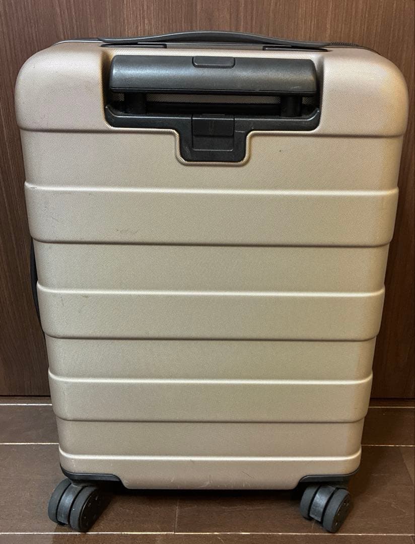 Katsuhiko Maekawa 無印良品ハードキャリーケース　36L