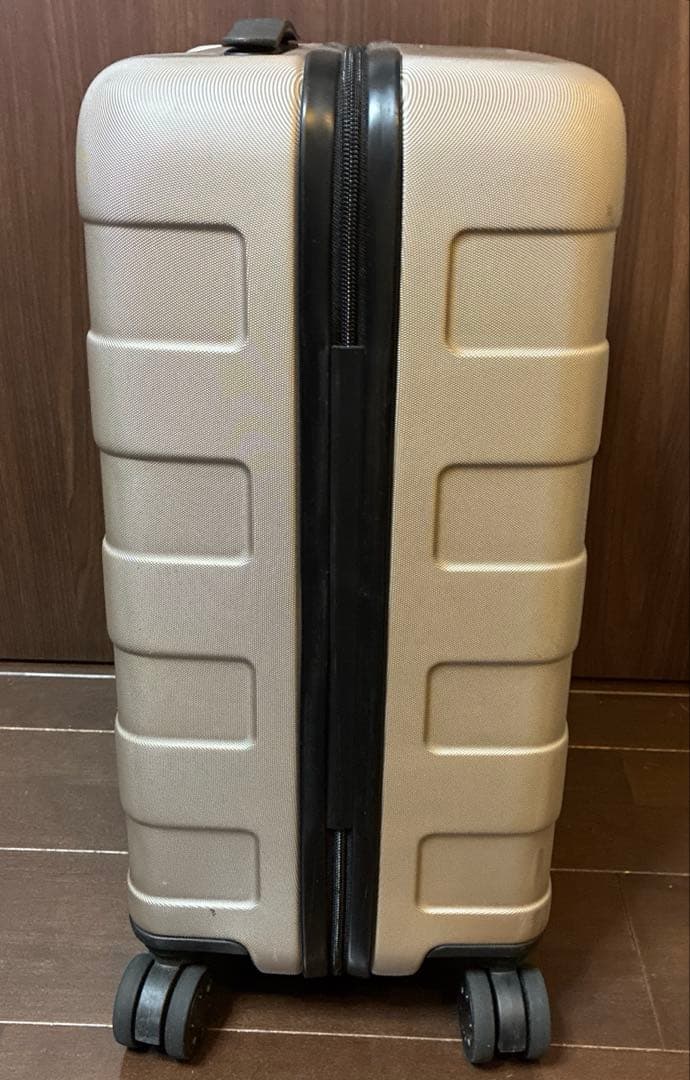 Katsuhiko Maekawa 無印良品ハードキャリーケース　36L