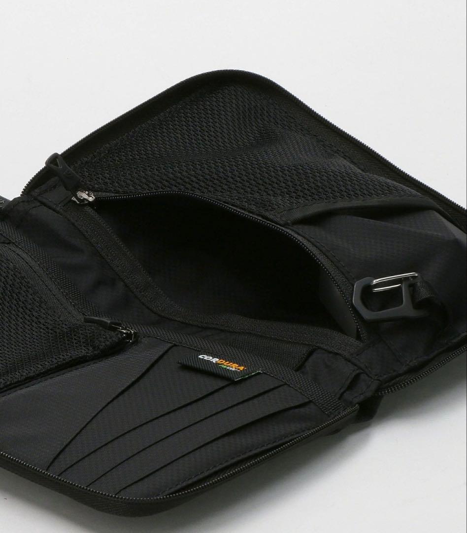 THE NORTH FACE シャトルトラベルオーガナイザー／ポーチ