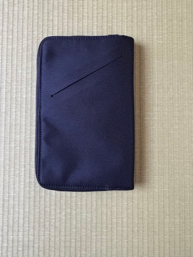 THE NORTH FACE シャトルトラベルオーガナイザー／ポーチ