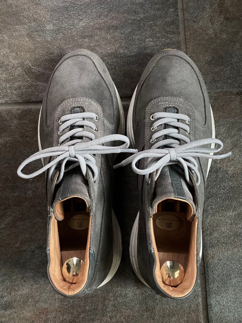 C.QP スエードスニーカー 41 グレー ミッドカット ポルトガル製