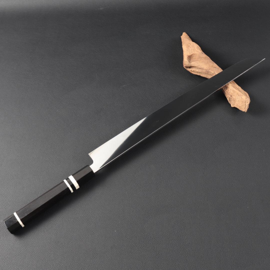 8311先丸包丁 尺一 鏡面仕上げ 刃は究極の切れ味 黒檀黒水牛角白三本巻八角柄