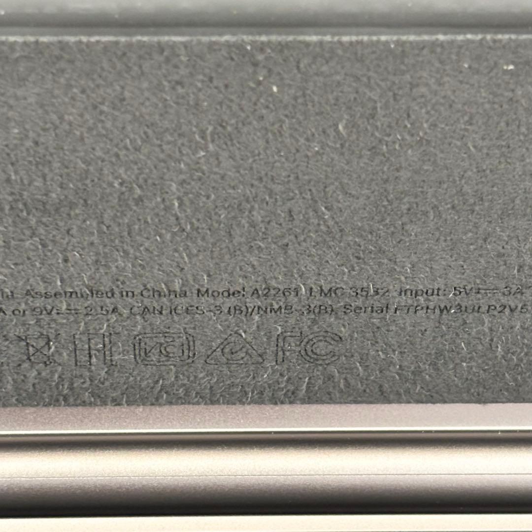 Applei Pad Magickeyboard 11インチ MXQT2J/A