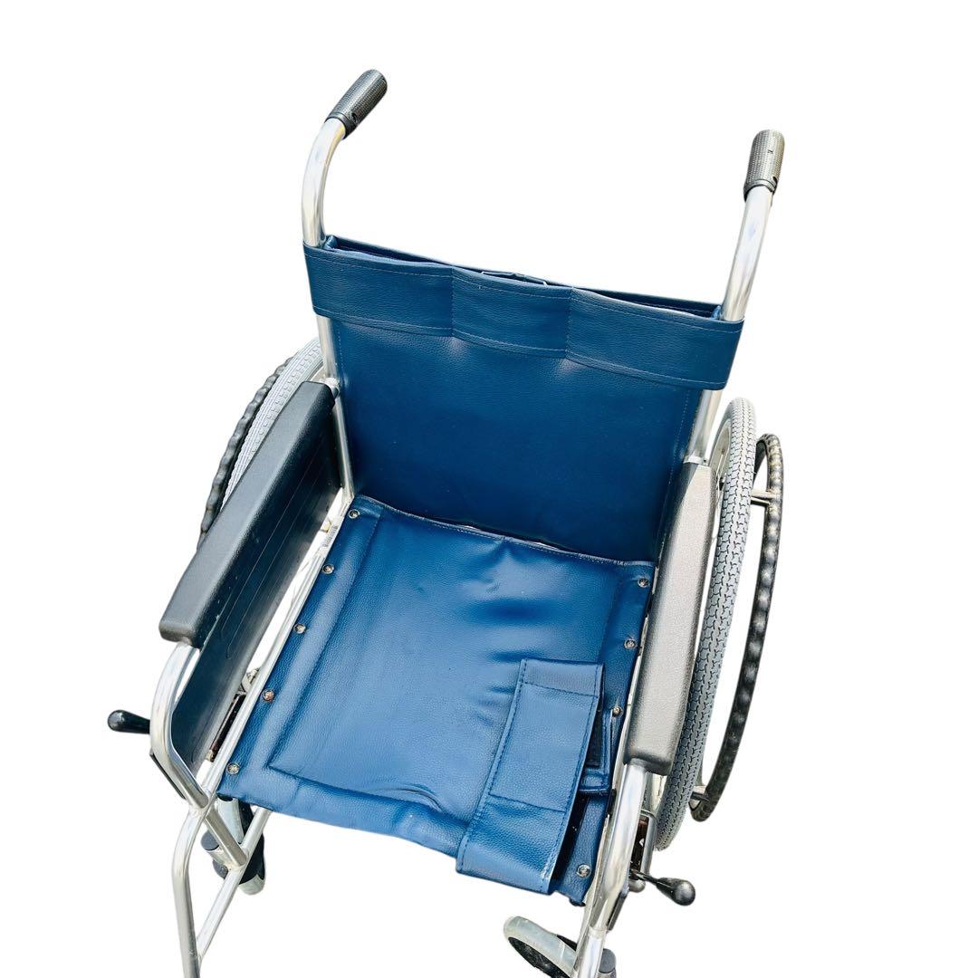 MIKI 車椅子　自走式