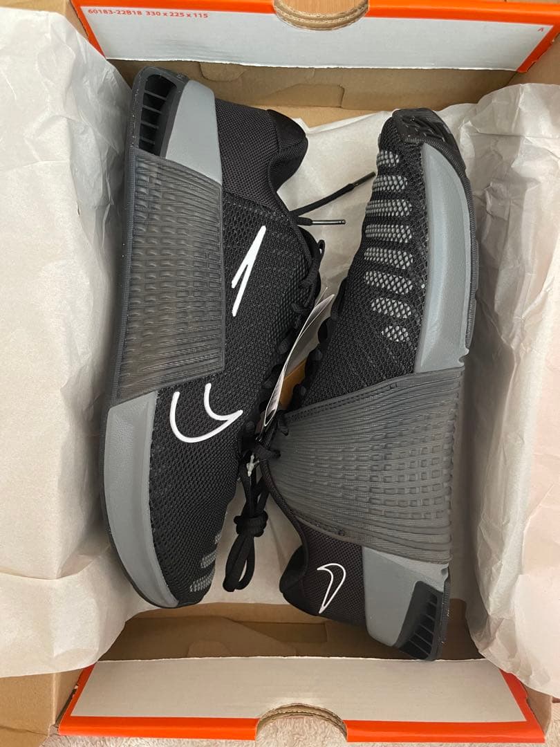 新品 NIKE ナイキ メトコン9 トレーニングシューズ ブラック 27㎝