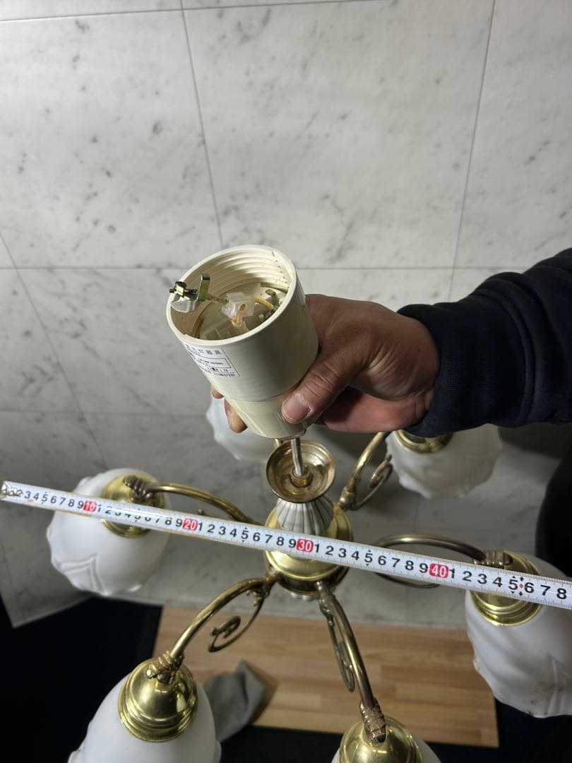 アンティーク・レトロ調のシャンデリア（天井照明）