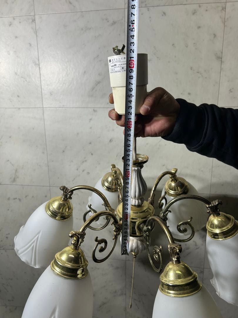 アンティーク・レトロ調のシャンデリア（天井照明）