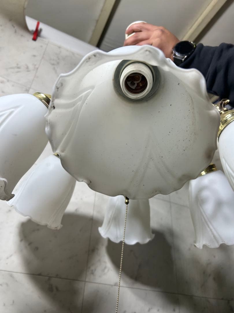 アンティーク・レトロ調のシャンデリア（天井照明）