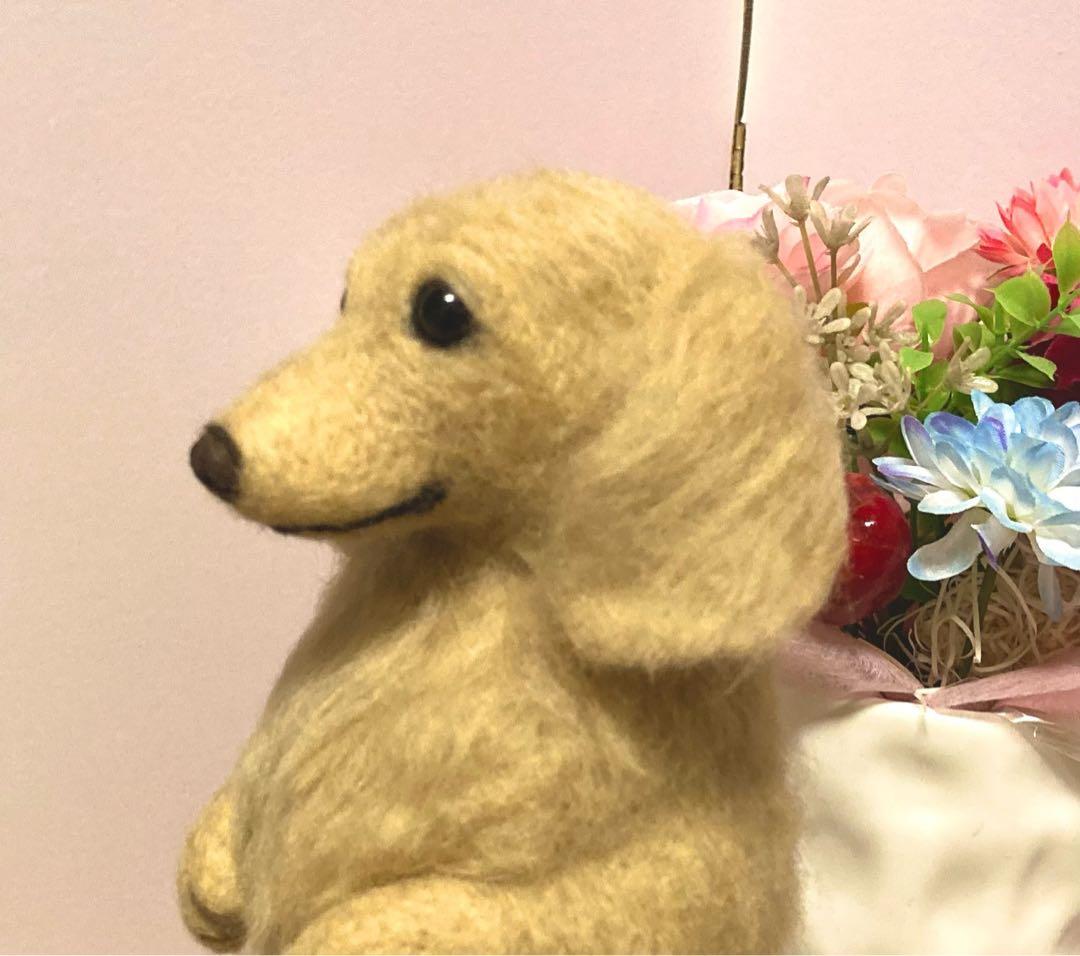 羊毛フェルト　ミニチュアダックス　たっち