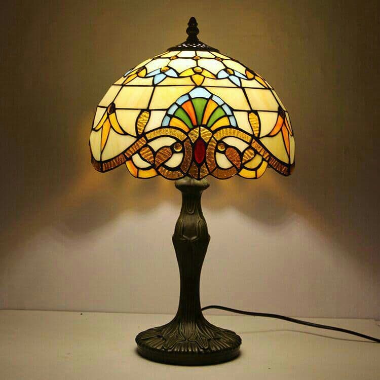 ティファニースタイルテーブルランプ電気スタンドガラスランプ \r ベージュバロ5