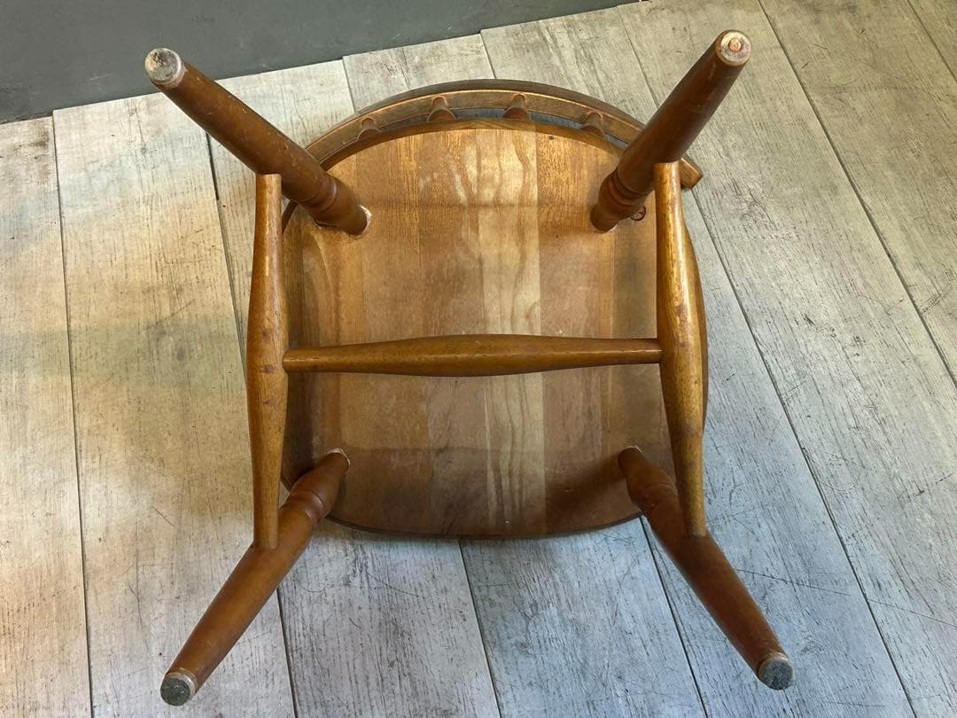 ①　飛騨産業　キツツキマーク　ウィンザーチェア　スポークチェア　SZ